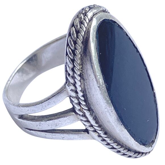Vintage Sterling Silver Black Onyx Ring Southwest Style, 1980s, Size 8.75 - Picture 1 of 16